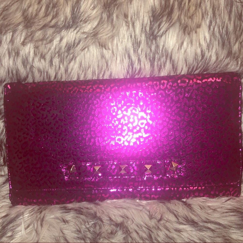Betsey Johnson Big animal print envelope clutch